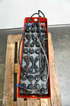 PzS 2017  GRUMA 24 Volt 2 PzS 250 Ah (3)