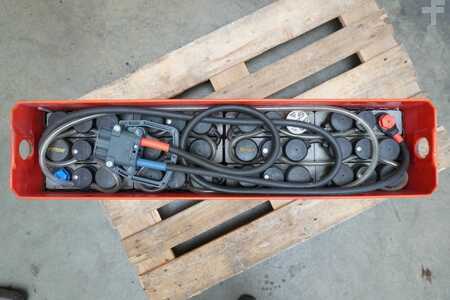 Baterie ostatní 2015  GRUMA 24 Volt 2 PzB 150 Ah (3)