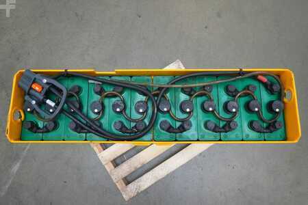 PzS 2010  Hoppecke 24 Volt 3 PzS 420 Ah (3)