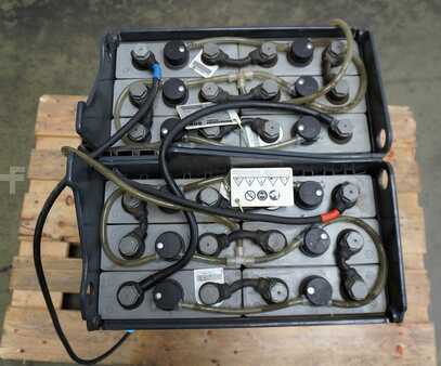 kwasowo-ołowiowy 2015  GNB 24 Volt 3 PzS 375 Ah (5)