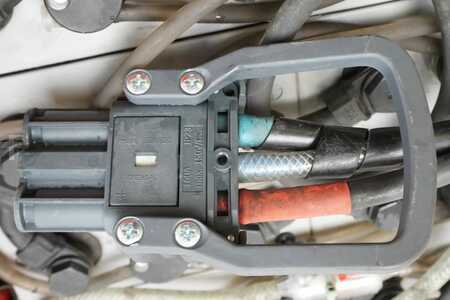 PzS 2018  Keckeisen 24 Volt 4 PzS 460 Ah (4)