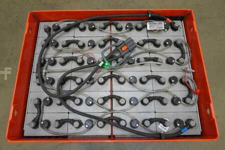 PzS 2019  GNB 48 Volt 5 PzS 700 Ah (3)