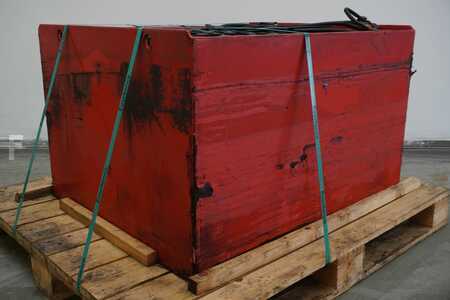 Bateria outros 2020  GRUMA 80 Volt 5 PzQ 690 Ah (2)