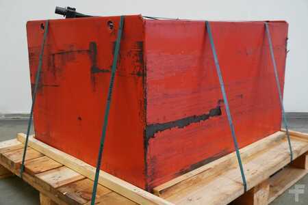 Baterie ostatní 2020  GRUMA 80 Volt 5 PzQ 690 Ah (2)