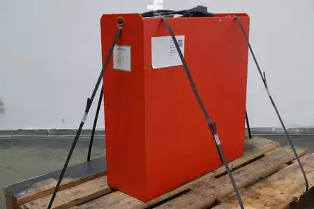PzS 2021  GRUMA 24 Volt 2 PzS 250 Ah (2)