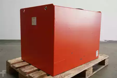 Свинцева кислота 2021  GRUMA 48 Volt 5 PzS 625 Ah (2)