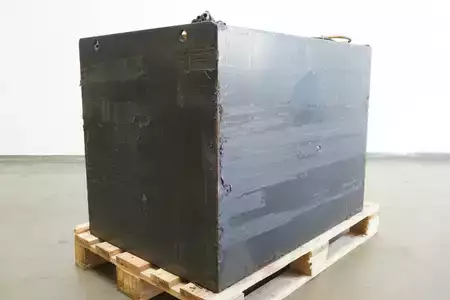 Baterie ostatní 2021  GRUMA 80 Volt 4 PzQ 688 Ah (2)