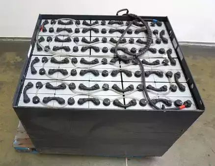 PzS  2024  GRUMA 80 Volt 5 PzS 775 Ah (3)
