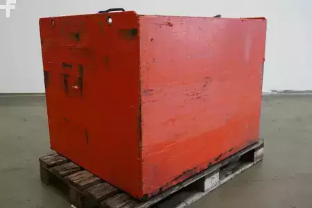 PzS  2018  GRUMA 80 Volt 5 PzS 700 Ah (2)