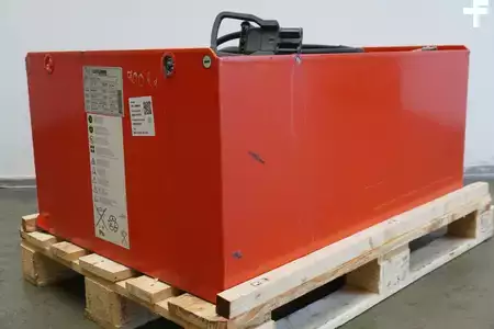 PzS  2013  GRUMA 80 Volt 4 PzS 320 Ah (1)