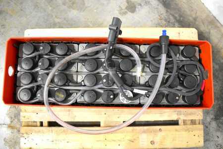 PzS 2020  GRUMA 24 Volt 2 PzS 250 Ah (3)