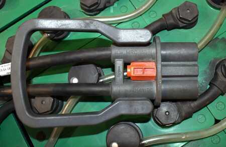 Lead Acid 2015  Hoppecke 80 Volt 4 PzS 500 Ah (4)