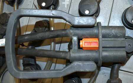 PzS 2018  GRUMA 80 Volt 4 PzS 500 Ah (4)