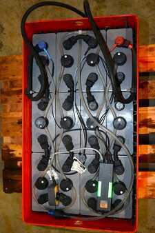 PzS 2020  GRUMA 24 Volt 4 PzS 460 Ah (3)