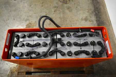 PzS  2024  GRUMA 24 Volt 4 PzS 620 Ah (3)