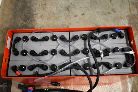 PzS  2025  GRUMA 24 Volt 5 PzS 625 Ah (4)