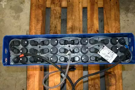 Batteri andre 2020  GRUMA 24 Volt 2 PzB 150 Ah (3)