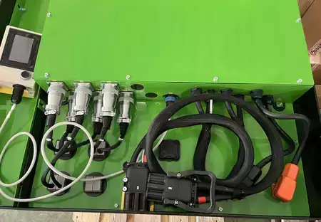 Lithium-Iontové 2025 FUTURA NEW 83,2 VOLT 684 AH = PB 80VOLT6PZS930Ah (2)