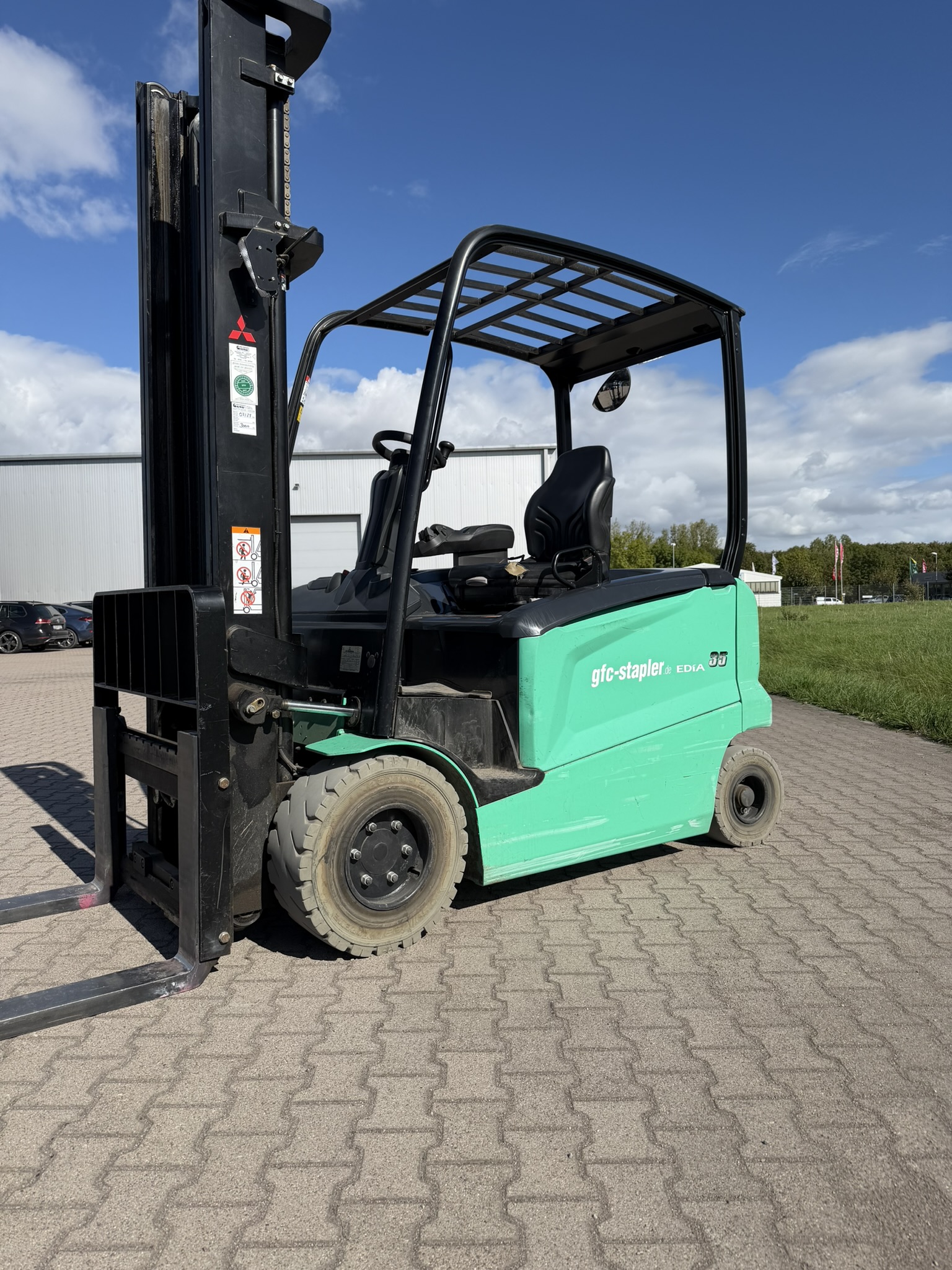 Mitsubishi FB35N