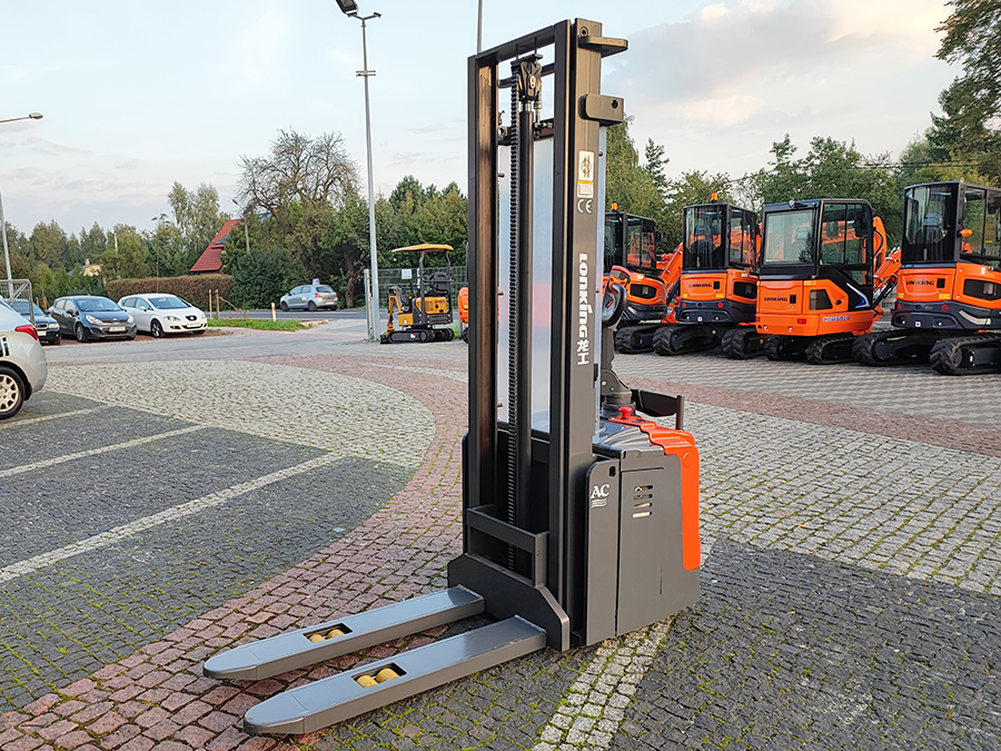 Lonking LG16ED z podestem