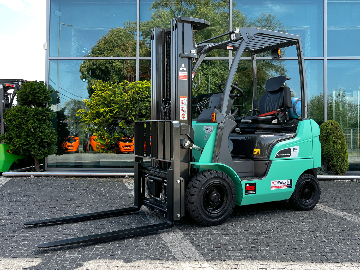 Mitsubishi FG15N