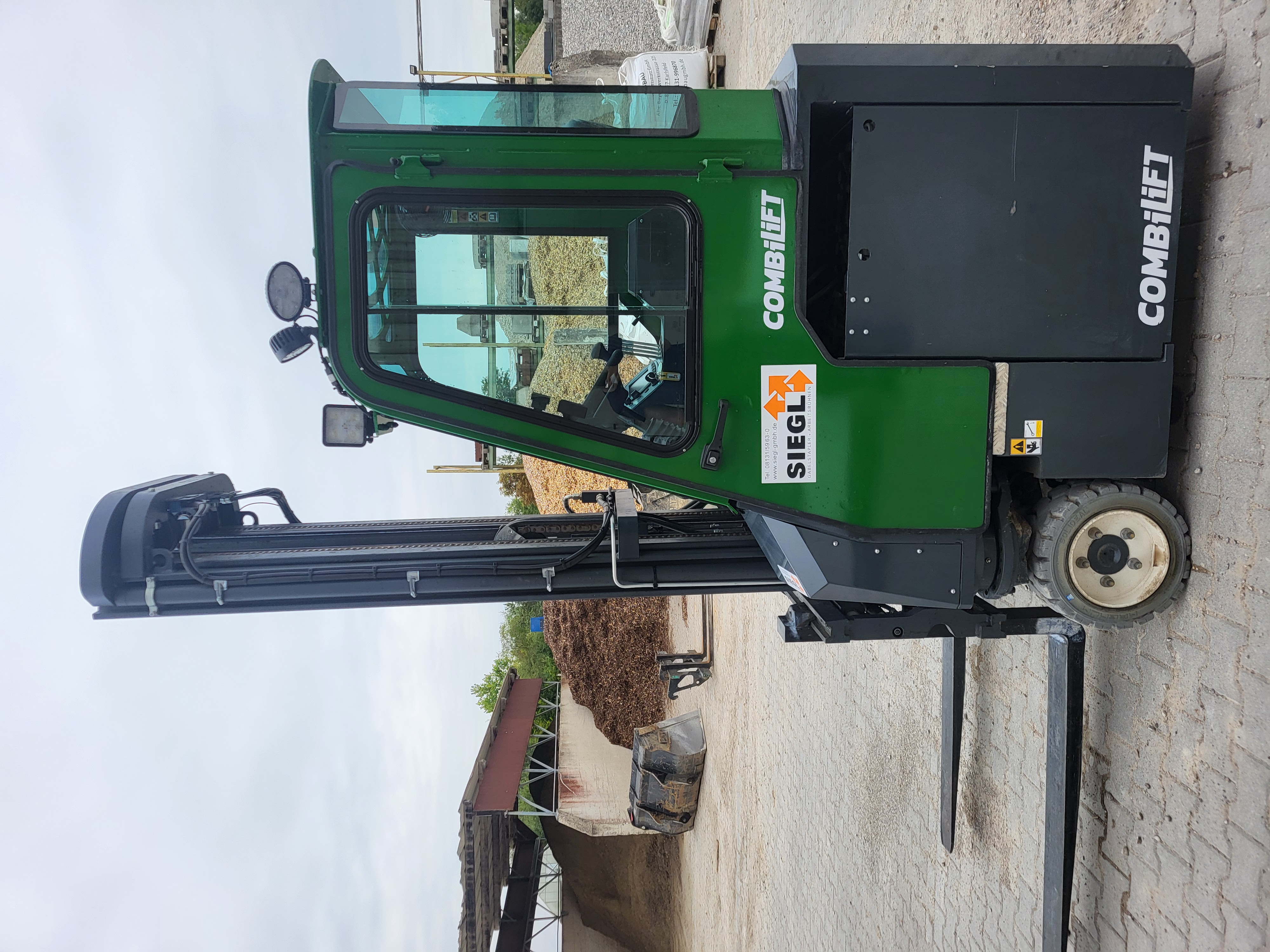 Combilift CBE3000