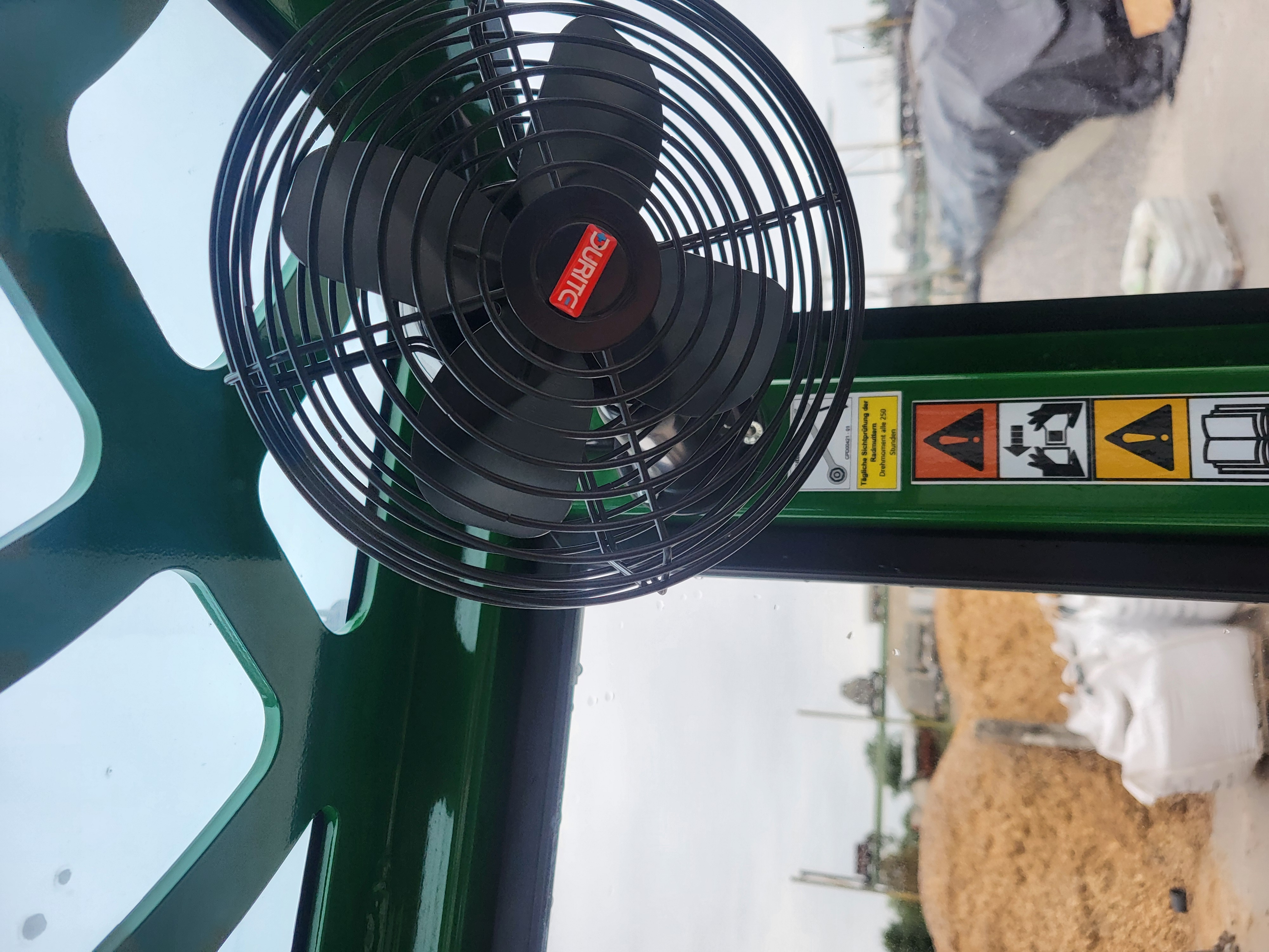 Combilift CBE3000