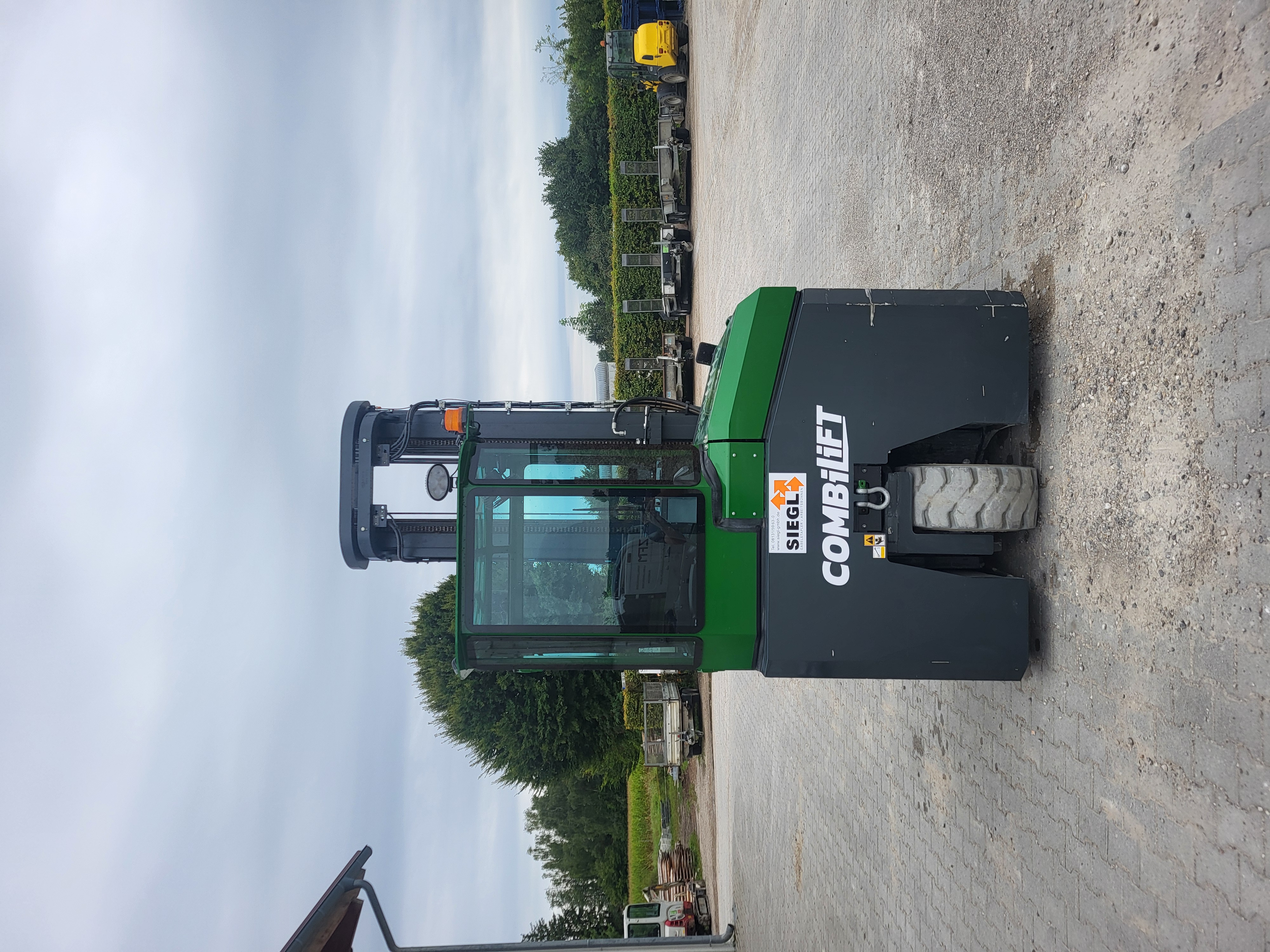 Combilift CBE3000