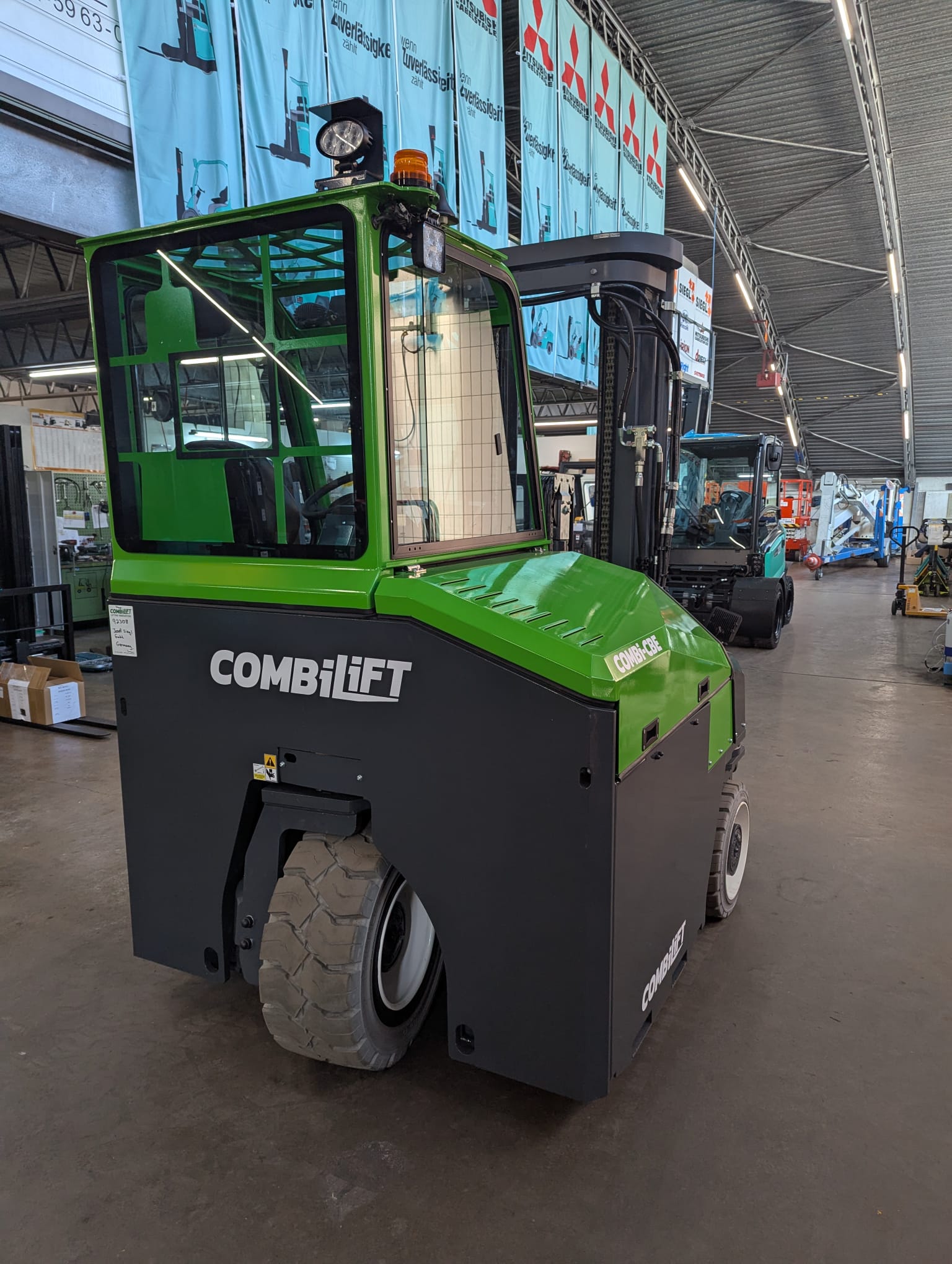 Combilift CBE4000