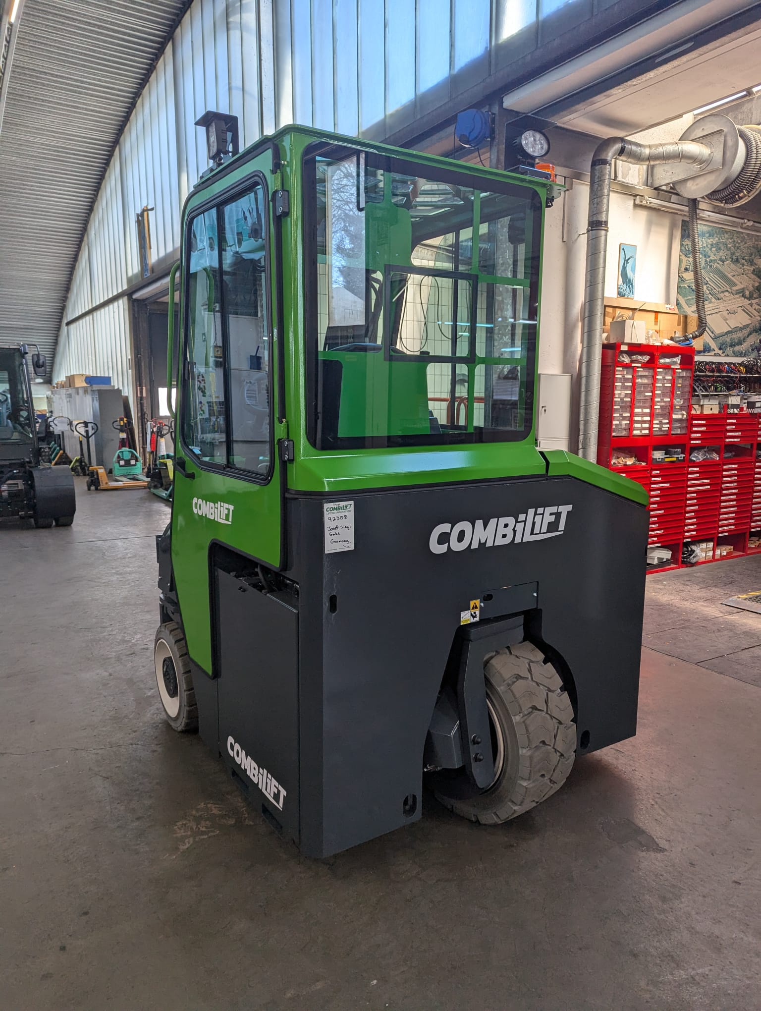 Combilift CBE4000