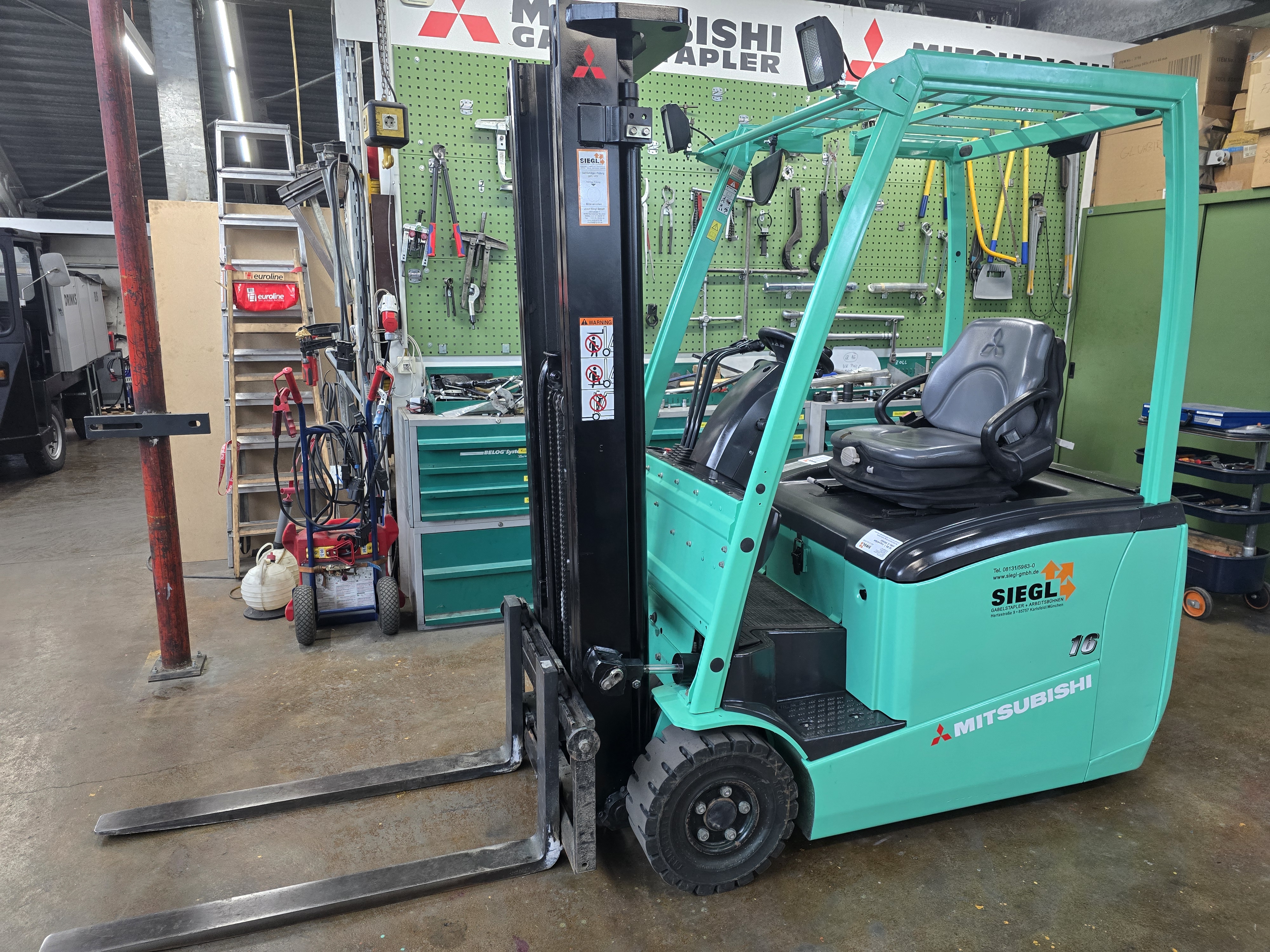 Mitsubishi FB16CPNT