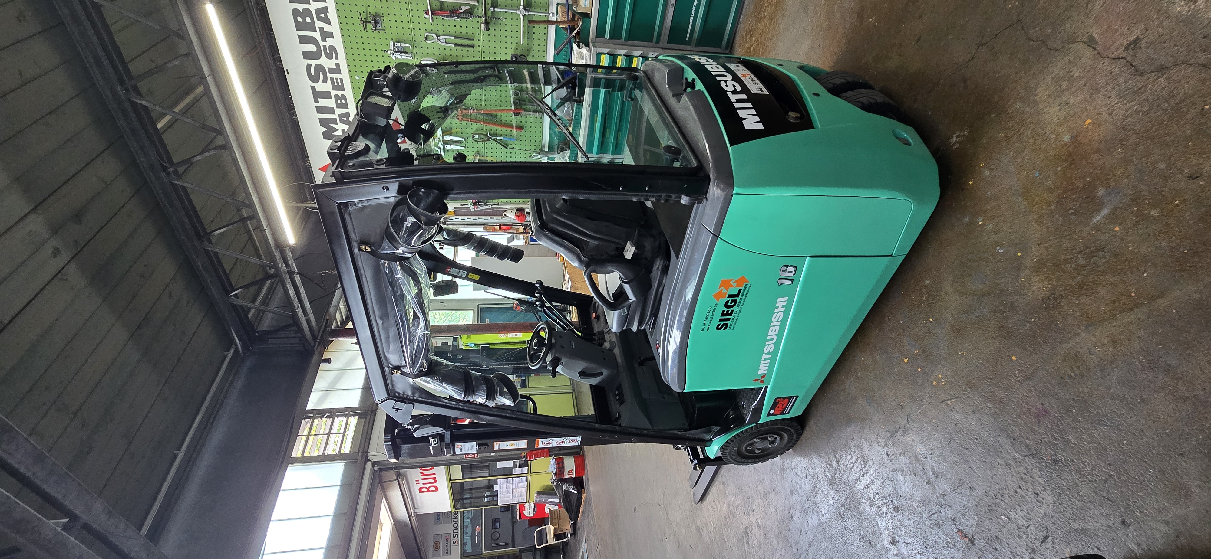 Mitsubishi FB16PNT