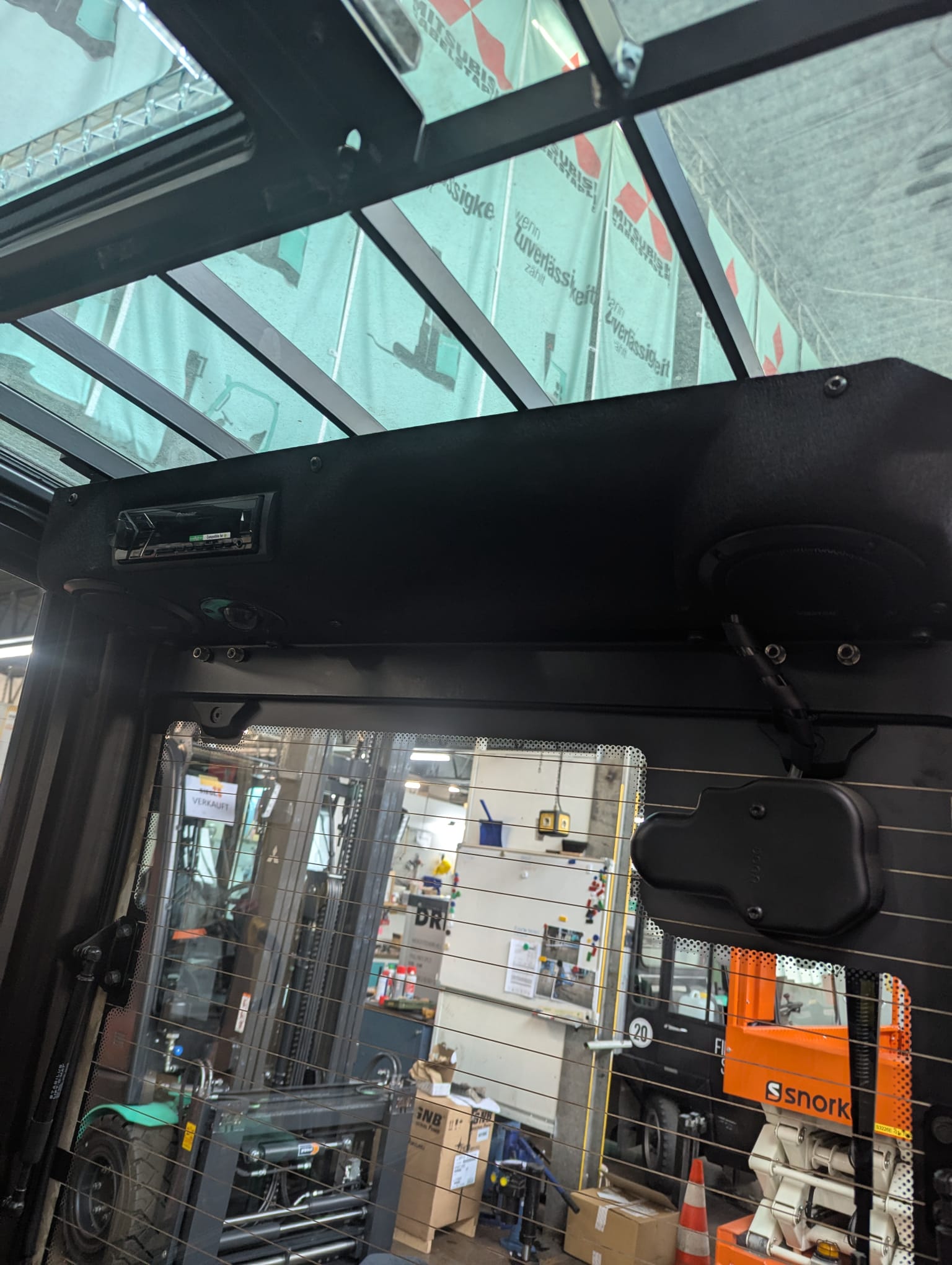 Mitsubishi FB18AN
