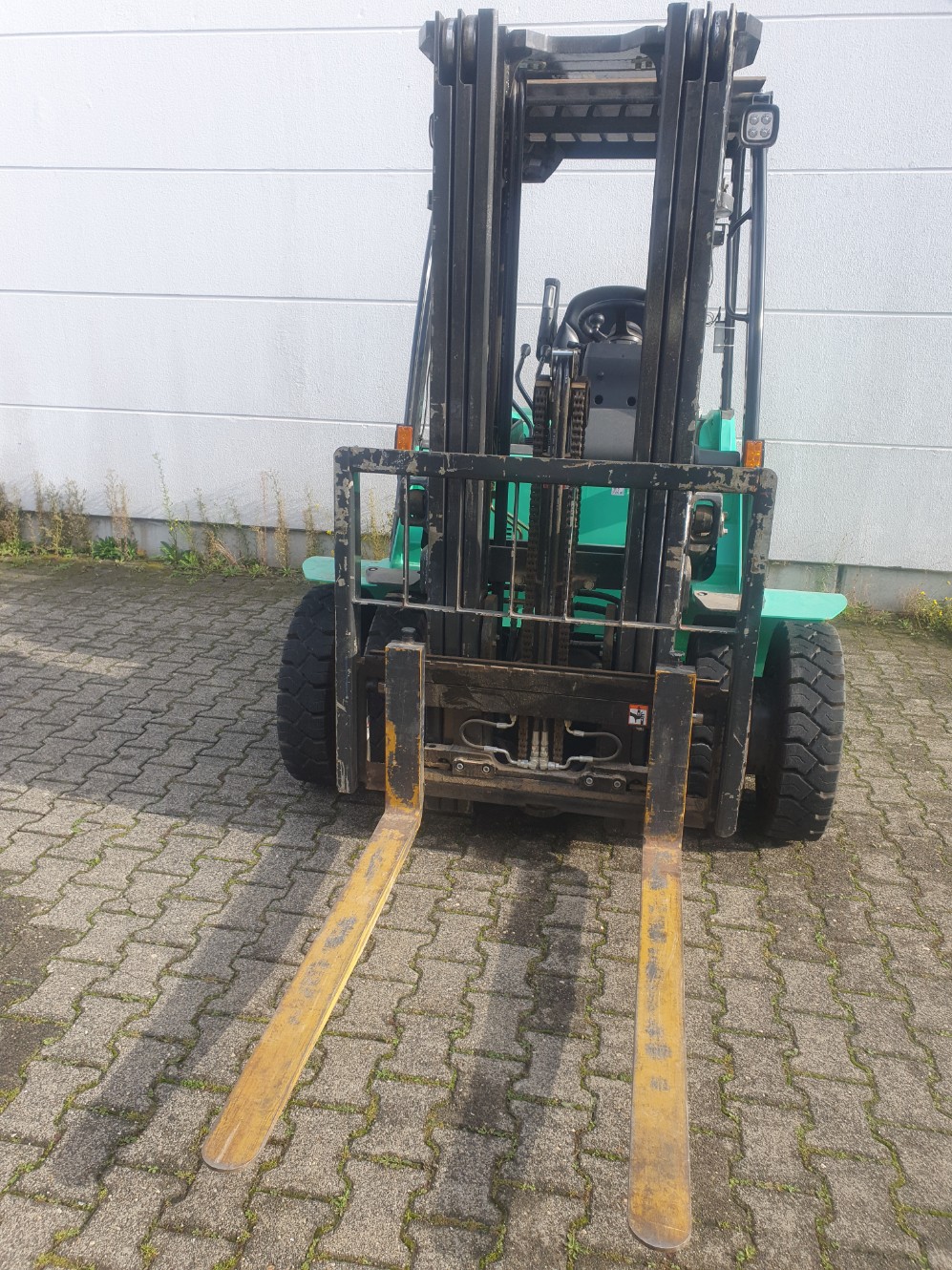 Mitsubishi FG25N2 3FP470