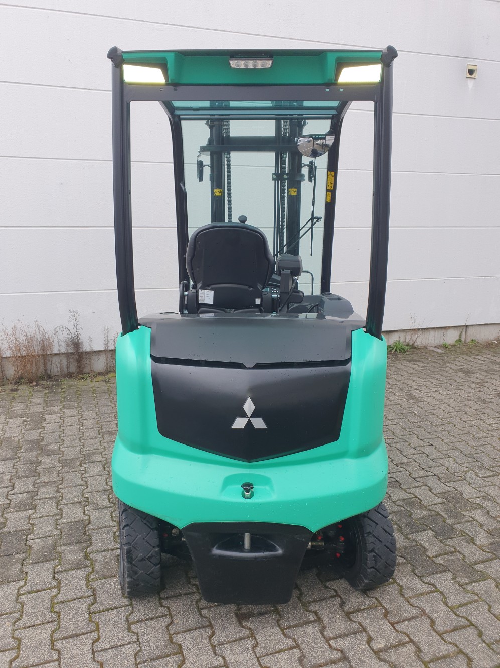 Mitsubishi FB35AN 2SP372