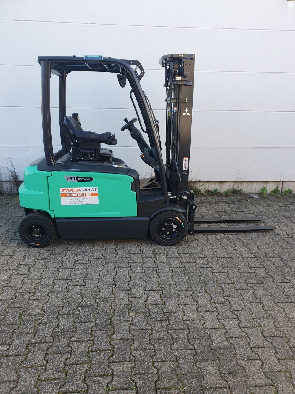 Mitsubishi FB20N2 2SP330