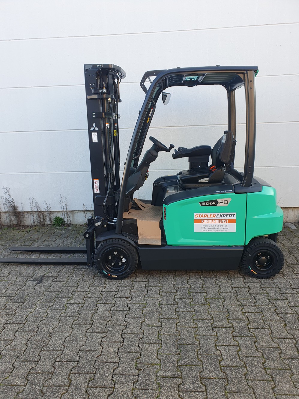 Mitsubishi FB20N2 2SP330