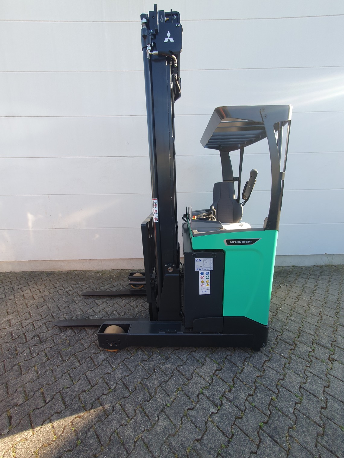 Mitsubishi RB16N3 DTFV725