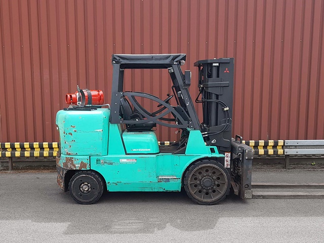 Mitsubishi FGC70K