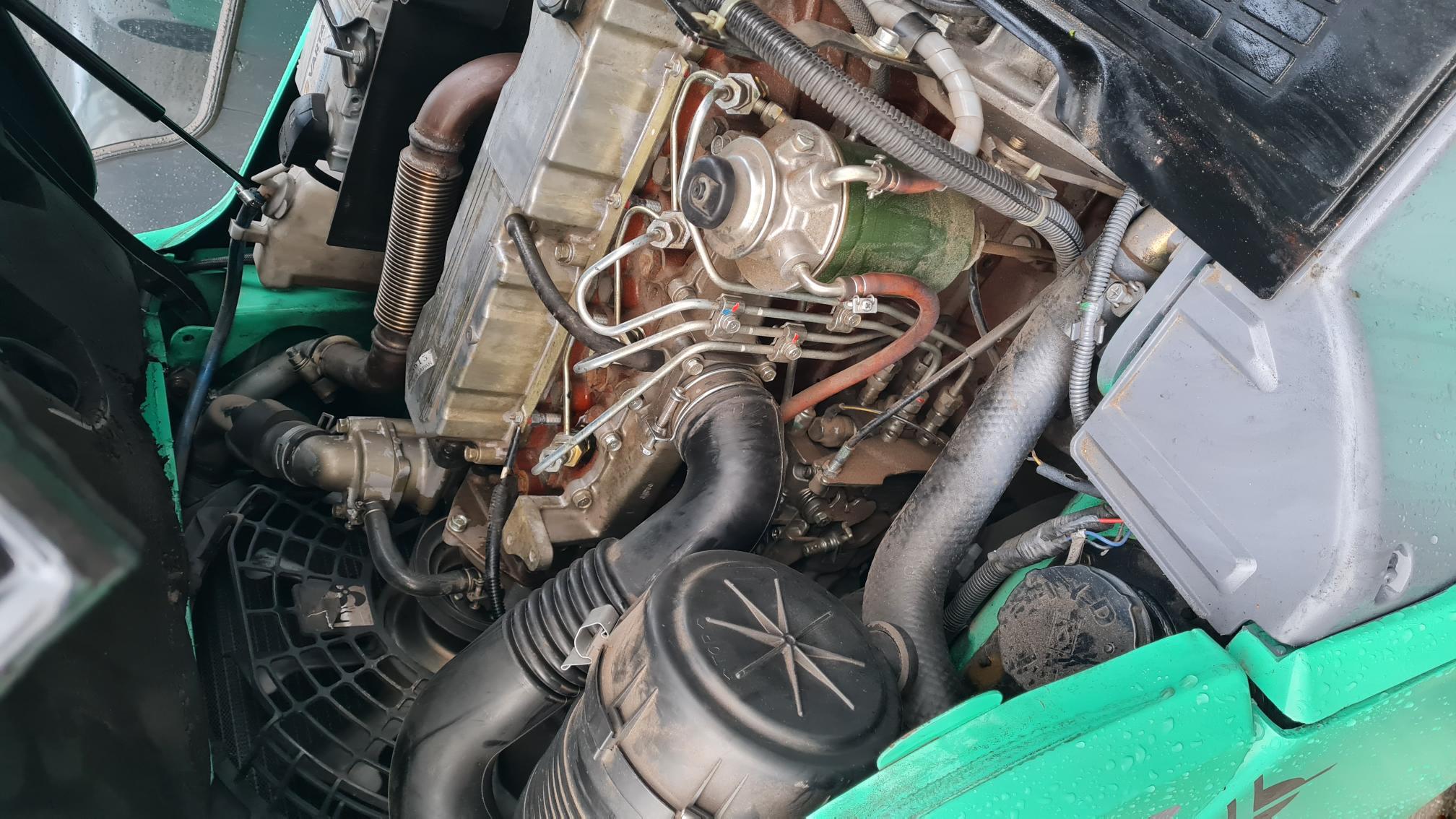 Mitsubishi FD18N